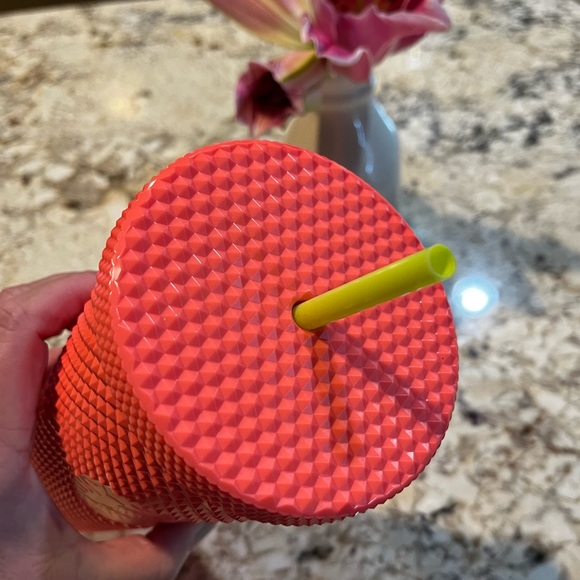 NEW Summer 2022 Starbucks Dragonfruit Bling Cold Cup Tumbler, 24oz LAST ONE - Picture 6 of 7